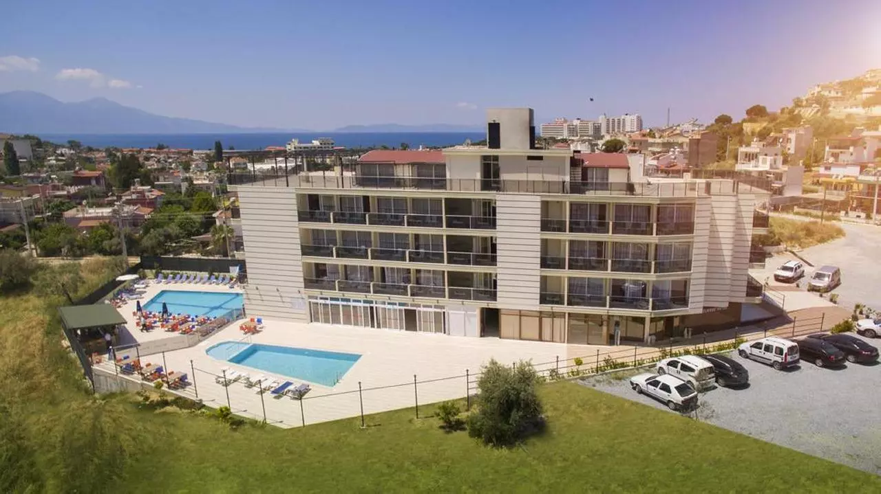 BELMARE_SHABAVIZ (11).jpg